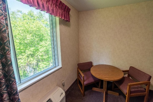 Willabee's Motel image 8